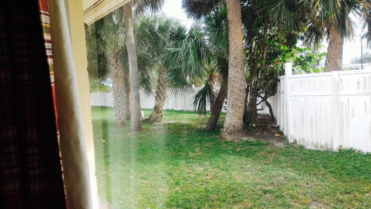 Sunset Inn- Fort Pierce, Fl المظهر الخارجي الصورة
