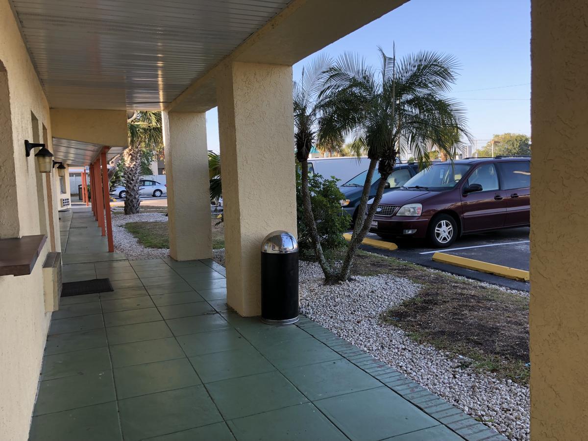 Sunset Inn- Fort Pierce, Fl المظهر الخارجي الصورة